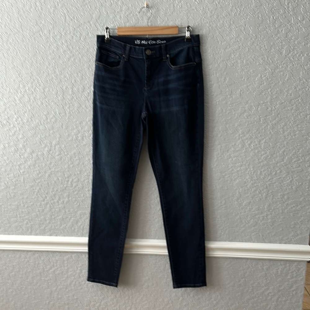 Women's Dark Blue Jeans